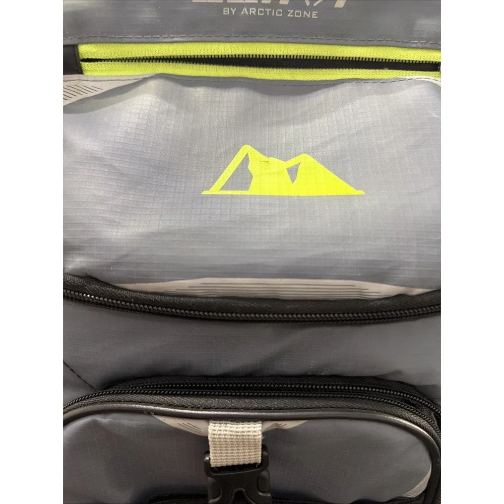 Ultra by Arctic Zone 99-50243-00-08 High Performance Insulated Backpack Cooler